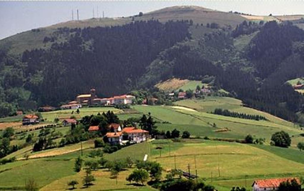 Hotel Tolare-Berri Zestoa Exterior foto