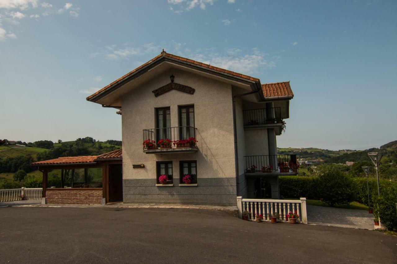 Hotel Tolare-Berri Zestoa Exterior foto